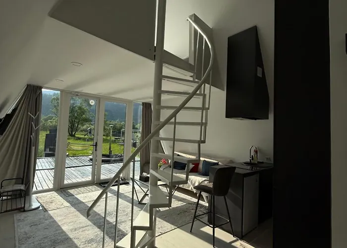 Mountains Hut